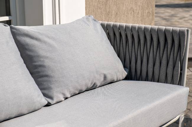 "Монако" лаунж-зона 4-местная из роупа со столом "Верона" (серый гранит), каркас светло-серый, роуп светло-серый