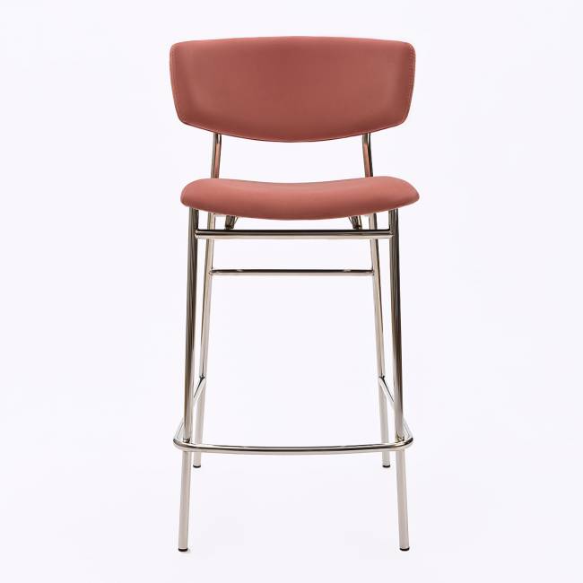 Дизайнерский полубарный стул Marko розовый, основание хром