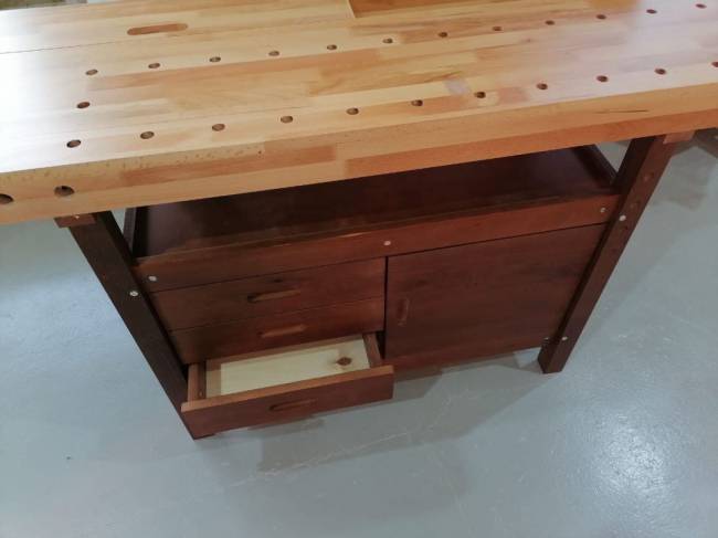 Верстак деревянный Профессиональный бук АВК046