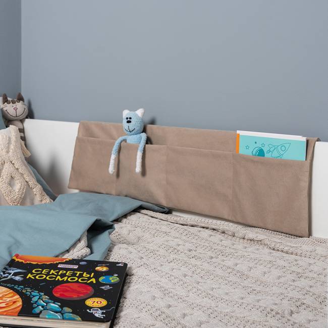 Кровать с ящиками и накладкой-карманом Джастин цвет белый шагрень/ткань серо-бежевая